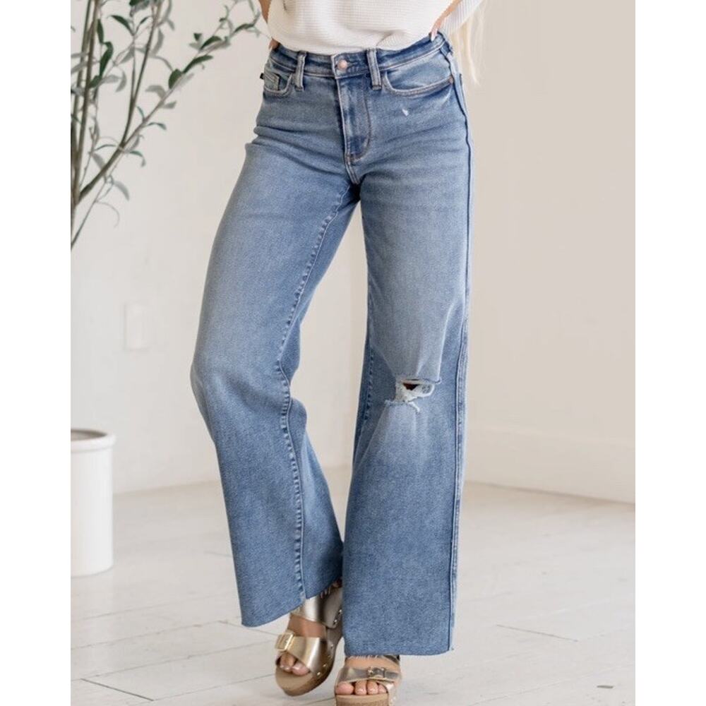 Judy Blue Retro Wide Leg Lightly Distressed Raw Hem Denim Blue Jeans Size 15/32 - Picture 11 of 11